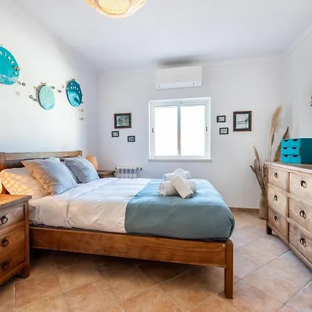 Casa Monkey Business