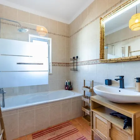 Villa Casa Monkey Business *